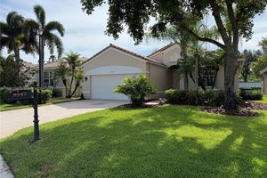 9947 TORINO DR, LAKE WORTH, FL