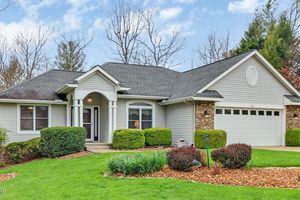 106 TREMONT DR, CROSSVILLE, TN