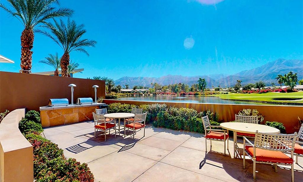 Outdoor Patio & BBQ Area