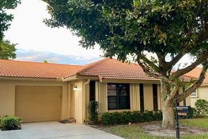 9830 BISCHOFIA TREE WAY B, BOYNTON BEACH, FL