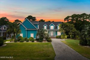 2744 CEDAR CREST DR, SOUTHPORT, NC