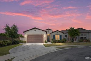 9702 PETERSBURG PL, BAKERSFIELD, CA