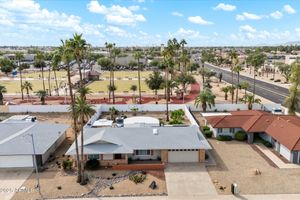 13637 W PYRACANTHA DR, SUN CITY WEST, AZ