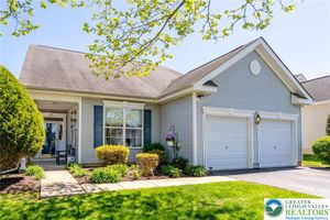 2105 FOUR SEASONS BLVD, MACUNGIE, PA