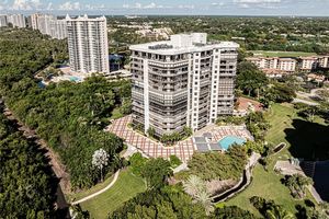6075 PELICAN BAY BLVD 203, NAPLES, FL
