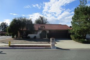1825 FLAME TREE WAY, HEMET, CA
