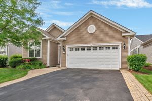 739 PLEASANT DR, SHOREWOOD, IL