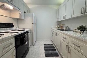 13450 SW 3RD ST D209, PEMBROKE PINES, FL