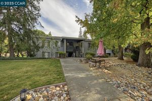 3033 GOLDEN RAIN RD 4, WALNUT CREEK, CA