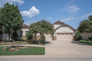 12016 PEPPERIDGE AVE, DENTON, TX