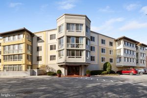 14805 PENNFIELD CIR APT 104, SILVER SPRING, MD
