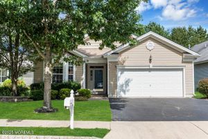 5 BANSTEAD WAY, JACKSON, NJ