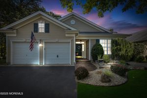 15 WALTHAM WAY, JACKSON, NJ