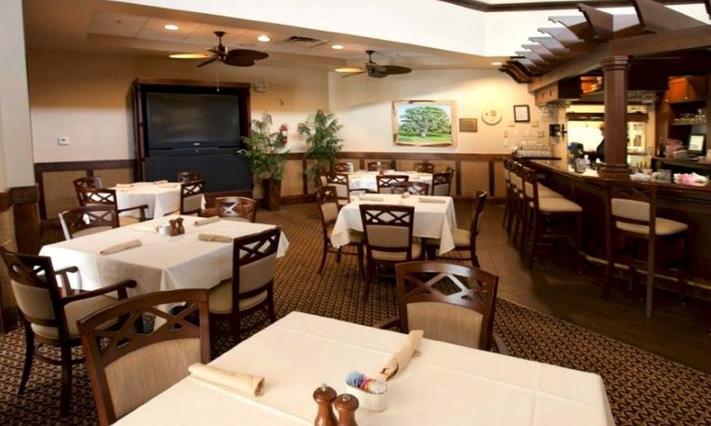 Casual & Fine Dining