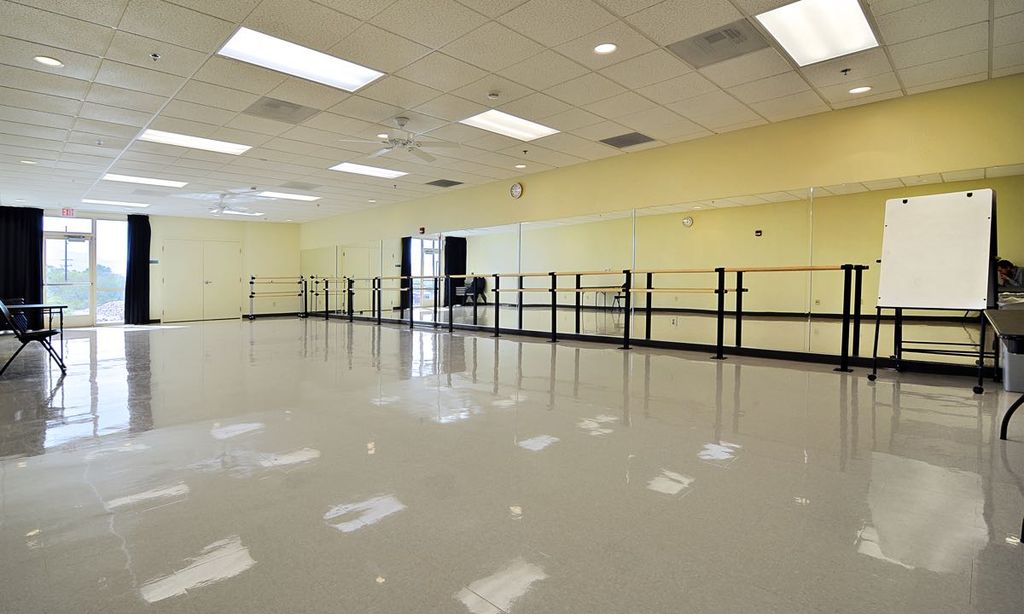 Aerobics & Dance Studio