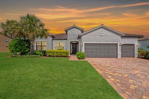 724 SW SEA GREEN ST, PALM CITY, FL