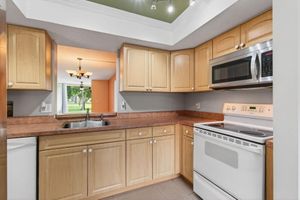 16 WILLOWBROOK LN APT 102, DELRAY BEACH, FL