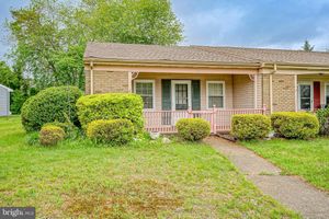 113 HUNTINGTON DR, SOUTHAMPTON, NJ