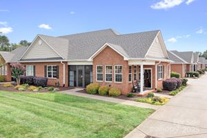 8229 LAMBERT CT, DENVER, NC