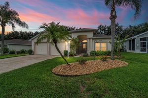 5318 FANTASY WAY, LEESBURG, FL