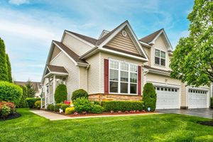 65 PACIFIC DUNES CT, MEDFORD, NY