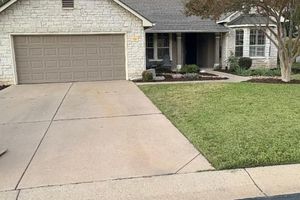 126 BASS ST, GEORGETOWN, TX