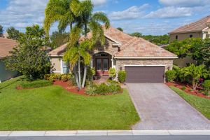 912 SW SUN CIR, PALM CITY, FL