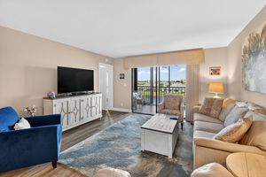 14425 STRATHMORE LN APT 404, DELRAY BEACH, FL