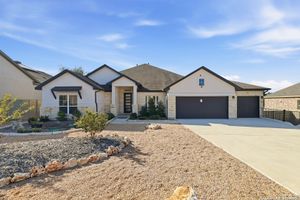 641 VALE CT, NEW BRAUNFELS, TX