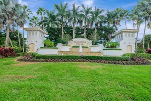 7113 FRANCISCO BEND DR, DELRAY BEACH, FL