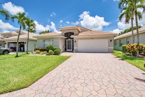 5802 ROYAL CLUB DR, BOYNTON BEACH, FL