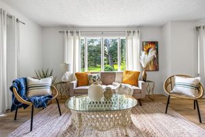 211 CROWFIELDS DR, ASHEVILLE, NC