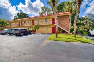 1911 SW PALM CITY RD J, STUART, FL