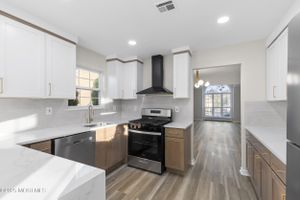 14 GWYN CT, TOMS RIVER, NJ