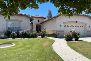 10011 ROSEBUD AVE, BAKERSFIELD, CA