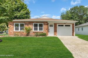 108 MEADOWBROOK RD, BRICK, NJ