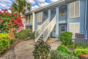 450 CERROMAR RD 282, VENICE, FL