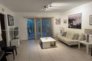 901 SW 141ST AVE 405M, PEMBROKE PINES, FL