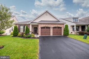 3514 DAYLILY DR, EMMAUS, PA