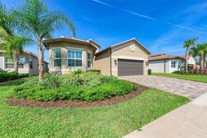 15525 CORONA DEL MAR DR, WIMAUMA, FL