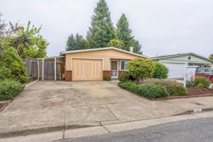 443 TUTTLE AVE, WATSONVILLE, CA
