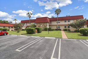 12016 GREENWAY CIR 204, ROYAL PALM BEACH, FL