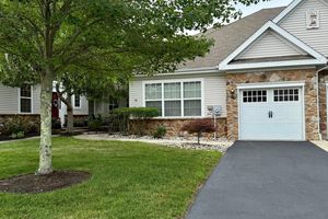 12 DELRAY LN, ABSECON, NJ