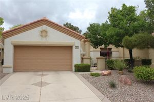 2013 CAPESTONE ST, LAS VEGAS, NV