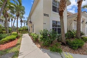 10115 COLONIAL COUNTRY CLUB BLVD APT 2110, FORT MYERS, FL