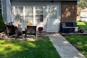 424 WOODBRIDGE DR D, RIDGE, NY