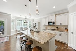 126 CANOE POLE LN, MOORESVILLE, NC