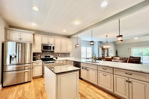 65 OAK MEADOW LN # 65, HARWINTON, CT