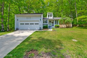 111 JUNIPER DR, CROSSVILLE, TN