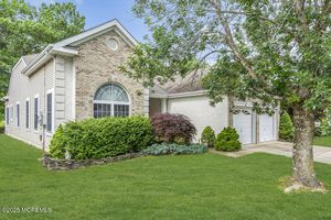 33 PINE VALLEY RD, JACKSON, NJ